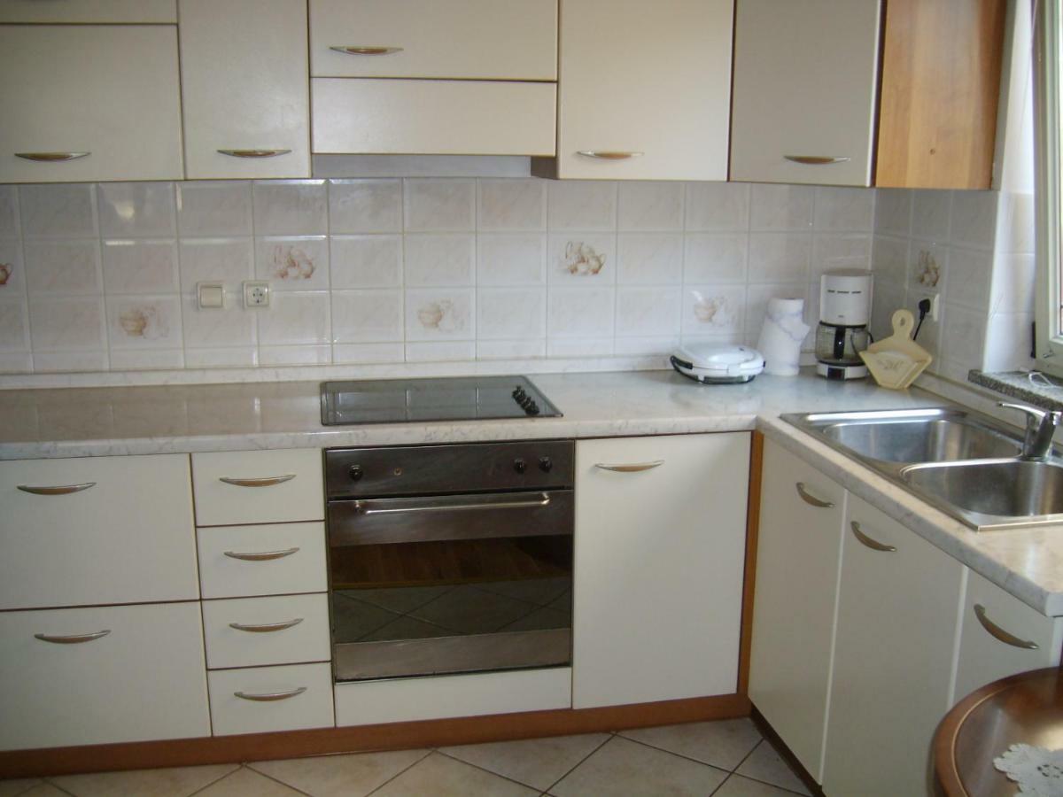 Miki Apartment